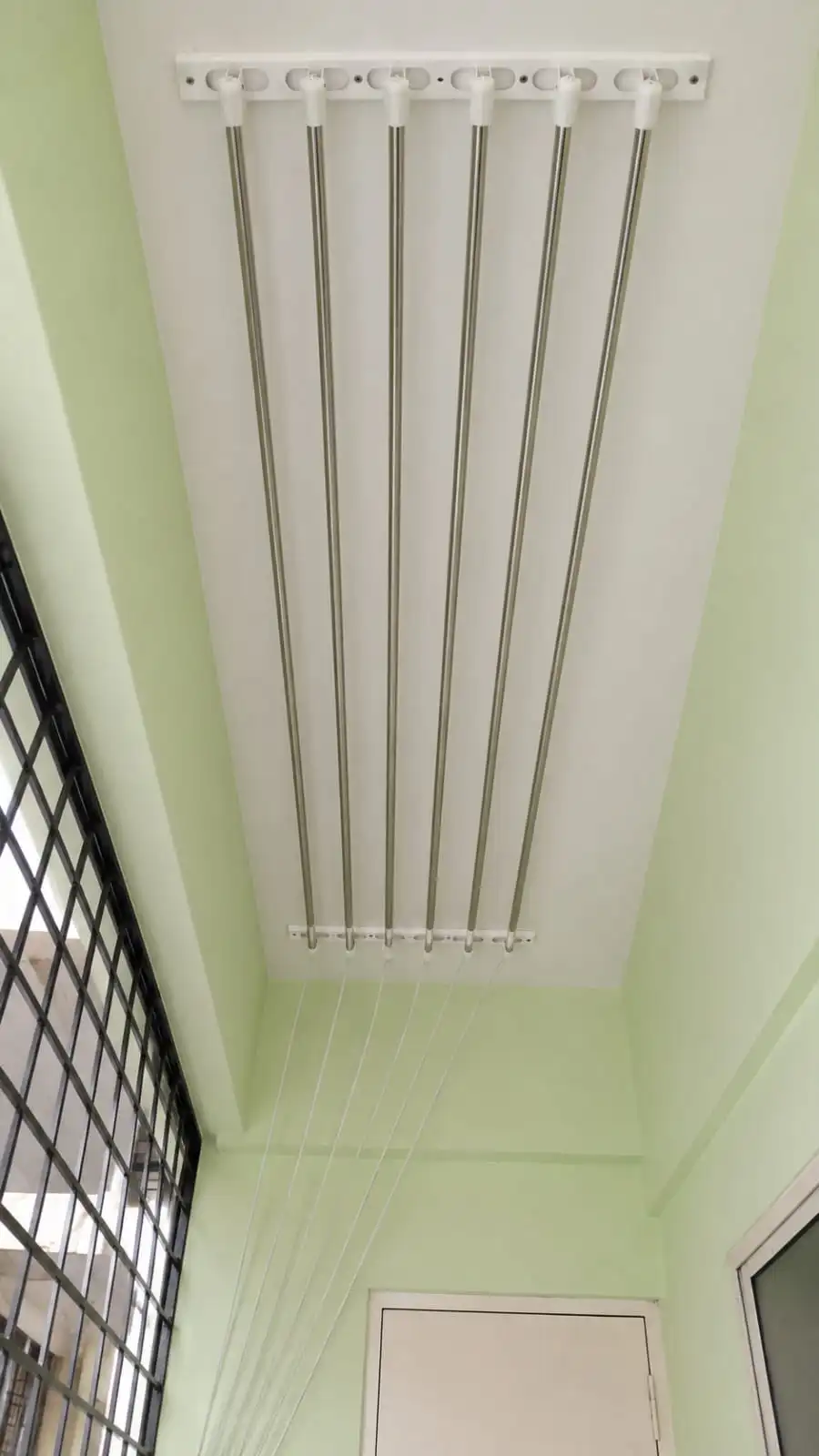 Pull & Dry Clothes Hanger With Installation